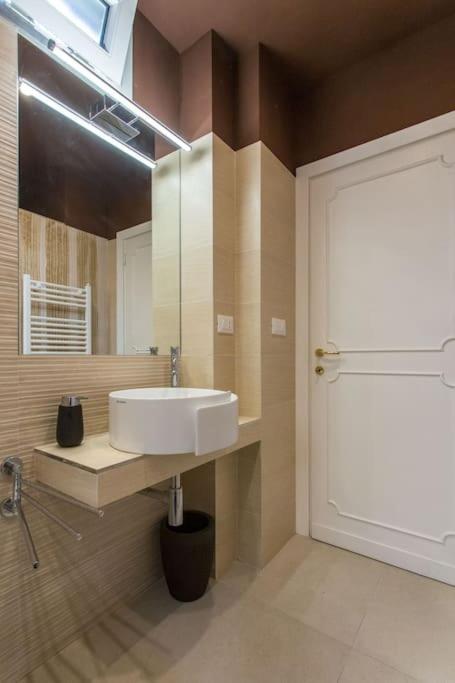 Frangipane 31 Monti Terrace Apartman Róma Kültér fotó
