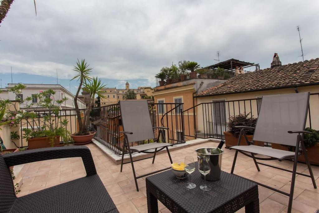 Frangipane 31 Monti Terrace Apartman Róma Kültér fotó